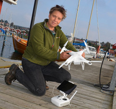 Karin med dronen Karin med dronen